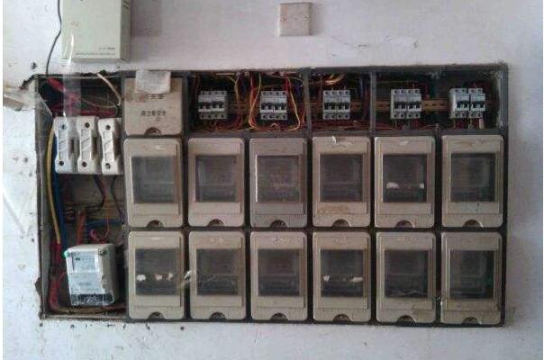 電表改造收費600元 居民:人家都免費憑啥我們收費